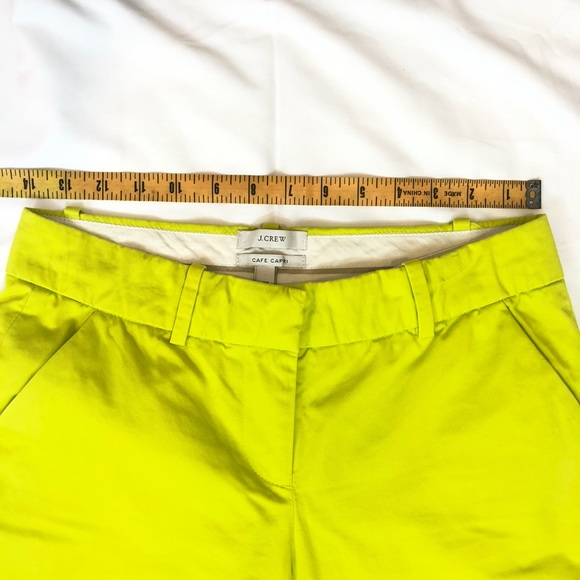 Mid-rise Capri Chinos - Picture 10 of 13